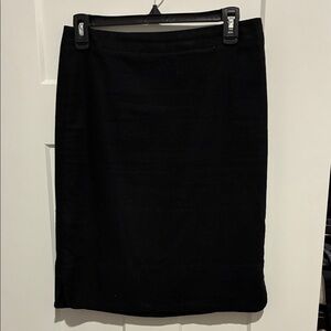 Ann Taylor Black Knee-Length Pencil Skirt